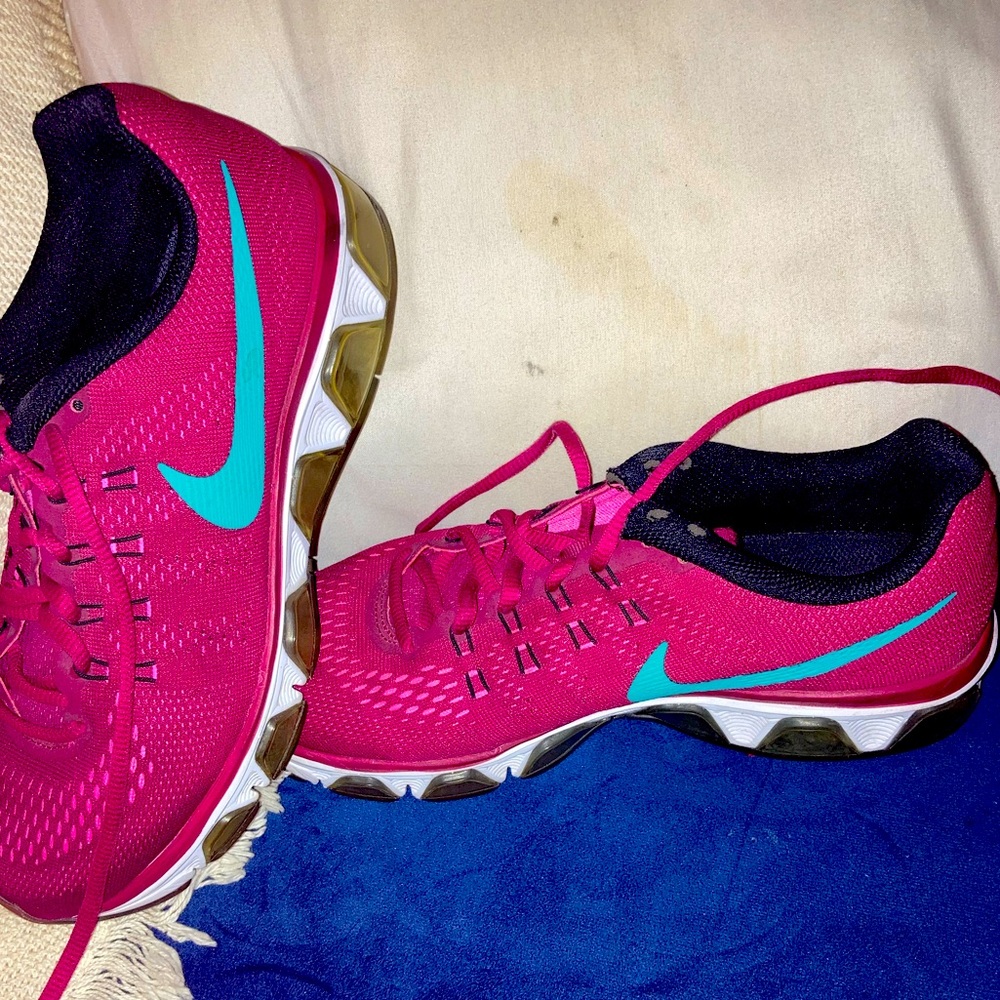 Nike Tailwind